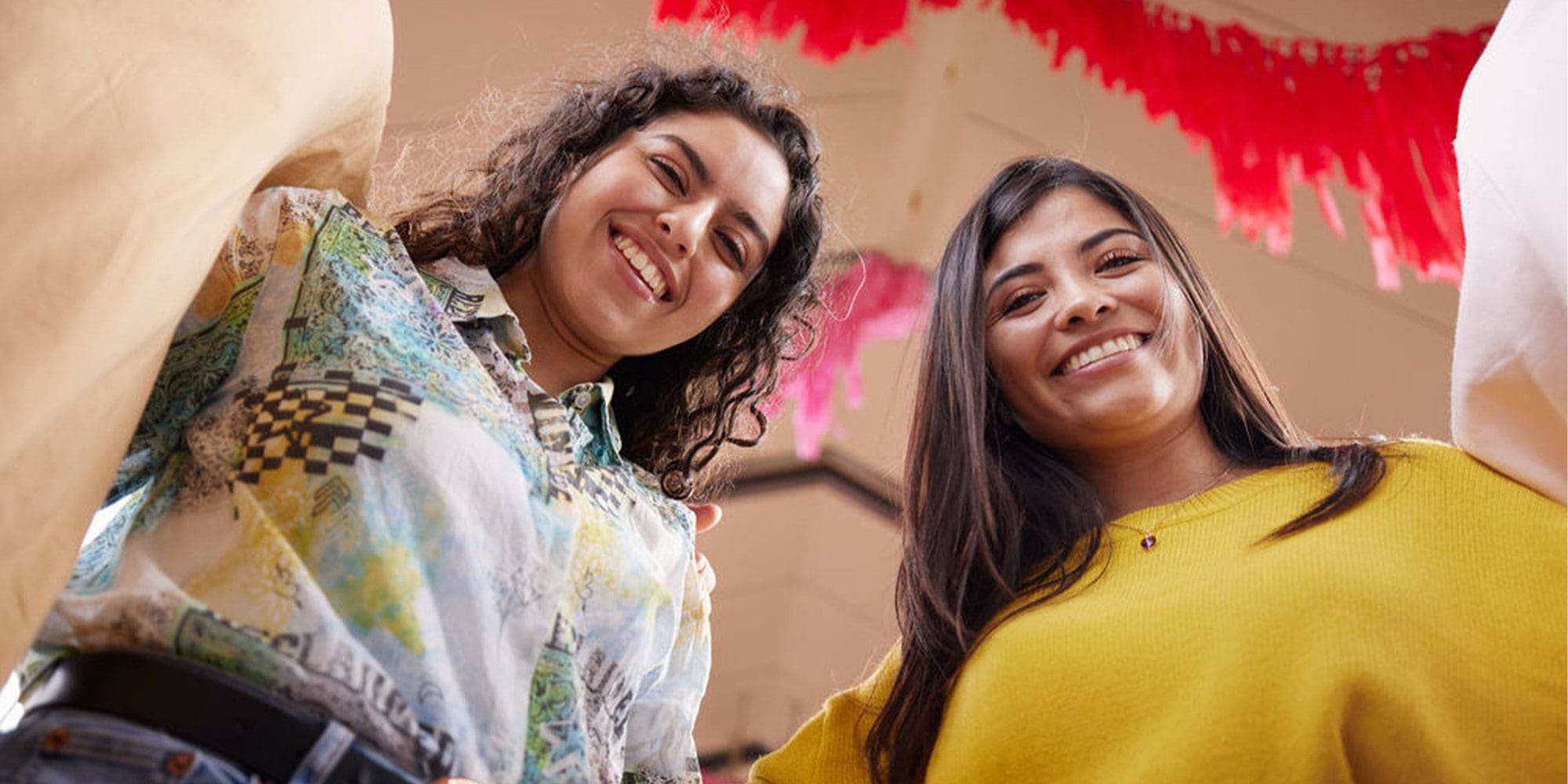 students-linked-2000x1000px
